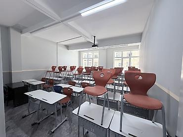 торговое помешение: Продажа офисов 185 м², С ремонтом, Многоэтажное здание, 1 этаж — 9