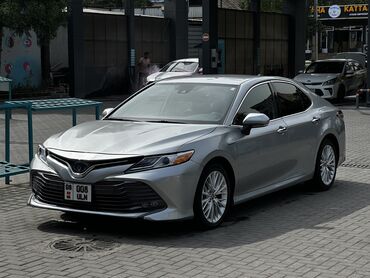 Toyota: Toyota Camry: 2020 г., 2.5 л, Автомат, Гибрид, Седан