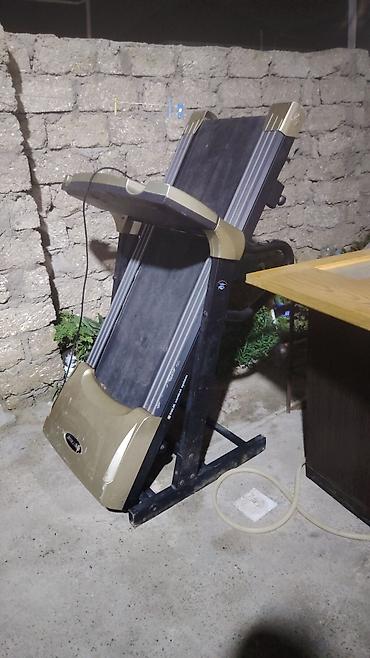 беговая дорожка в кредит: Elektrikli qaçış trenajoru - Katlanabilən konstruksiya: məkan qənaəti — 1
