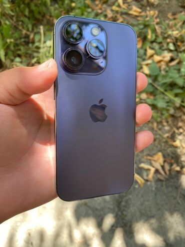 бушные телефоны: IPhone 14 Pro, Б/у, 256 ГБ, Deep Purple, Коробка, 79 %