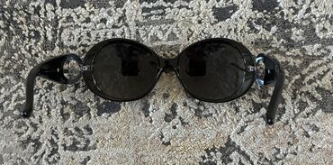 Ostala ženska odeća: Original žense naočare (Guess, Ray Ban) U dobrom stanju, cena po — 3