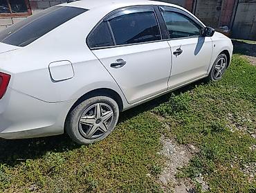 sonata d8: Skoda Rapid: 2017 г., 1.6 л, Автомат, Бензин — 4