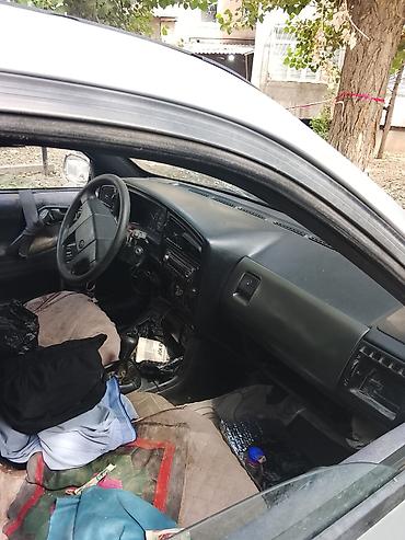 пороги passat b3: Volkswagen Passat: 1990 г., 1.8 л, Механика, Газ, Универсал — 1