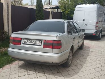 б4 пасат: Volkswagen Passat: 1994 г., 2 л, Механика, Бензин, Седан