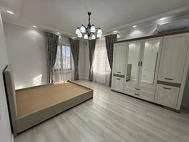 Продажа коттеджей и домов: Продаю срочно ДВА дома, на одном участке. Район : Пишпек (за Роял — 10