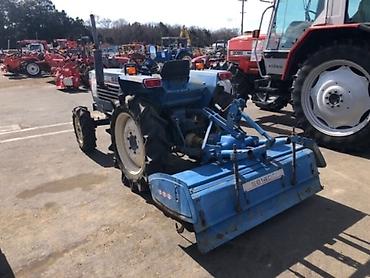 Тракторы МТЗ (Беларус): Продается японский трактор Исеки TL2300, полный привод, дизельный с — 4