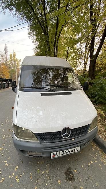 man f3000: Mercedes-Benz Sprinter, 2003 Объем да 2.9 цельнометаллический — 2