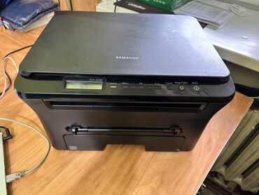 Принтеры: Продам принтер сканер 
Samsung SCX-4300