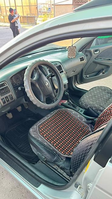 карола универсал: Toyota Avensis: 2002 г., 1.6 л, Механика, Бензин, Универсал — 4