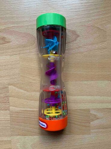 ikea drvene igračke: LITTLE TIKES ZVECKA Little Tikes звечка је намењена деци најмлађег