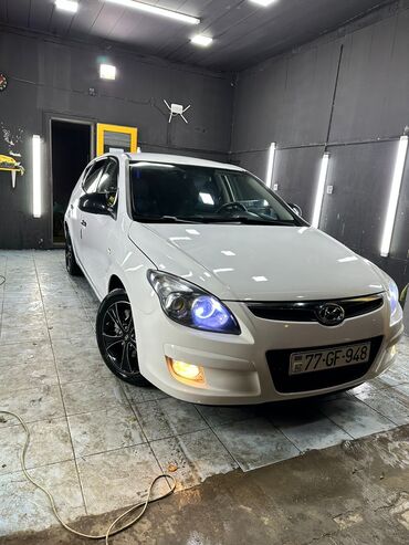 Hyundai: Hundai i30 1.4 benzin mexanika 2009 Maşin ideal veziyyetde hec bir