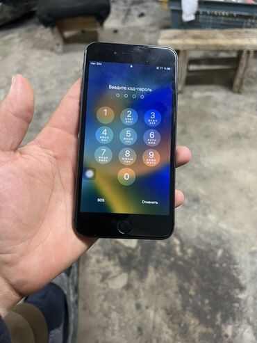 автозапуск для авто: IPhone 8 Plus, 64 ГБ, Кара, 77 %