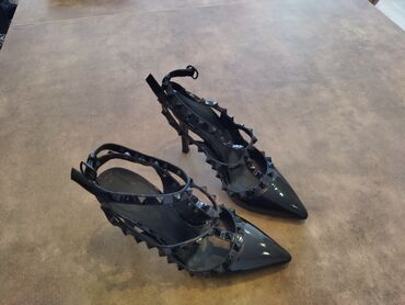 Женская обувь: Туфли 36, цвет - Черный