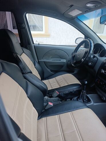 Daewoo: Daewoo Kalos: 2004 г., 1.2 л, Механика, Бензин, Хэтчбэк — 8