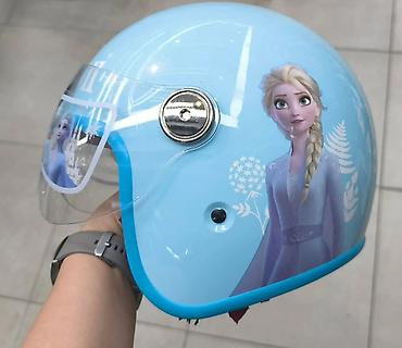 Ostali aksesoari za decu: Dečija moto/biciklistička kaciga – Disney Frozen II (Elsa) - — 5