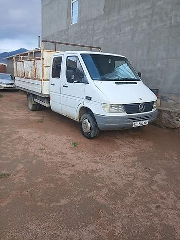 Mercedes-Benz Спринтер: 2000 г., 3 л, Кол менен иштөөчү, Дизель — 3
