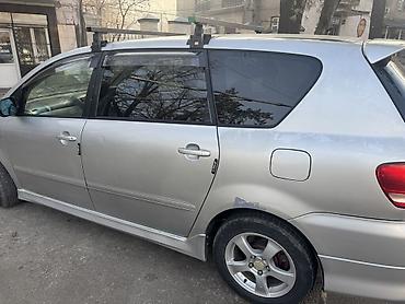 Toyota: Toyota Ipsum: 2003 г., 2.4 л, Автомат, Бензин, Минивэн — 8