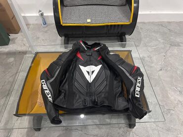 button куртки бишкек: Кожаный мотокомплект Dainese (куртка + штаны) - Материал: натуральная