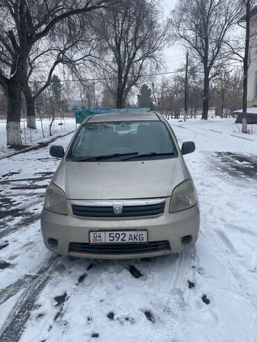 буфер машина: Toyota Raum: 2003 г., 1.5 л, Автомат, Бензин, Хэтчбэк