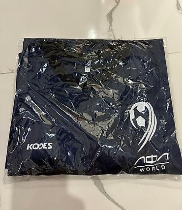 nike tech flece: Футболка Kodes Размер-m. В комплекте есть ветровка и кофта можно — 2