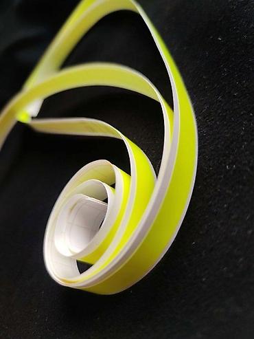 Tuning oprema: Nalepnice za motore - Trakice za felne - 1628 📌 Opis: Samolepljive — 1