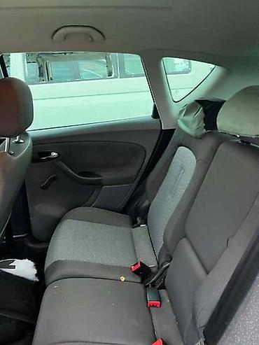 bluetooth 3.5 mm adapter: RADIO ZA SEAT ALTEA | Radio za Seat Altea 1.9 TDI, 5 brzina manuelni — 5