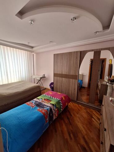 Yeni tikili: 9-cu mikrorayon, 3 otaqlı, Yeni tikili, m. Memar Əcəmi, 107 kv. m — 4