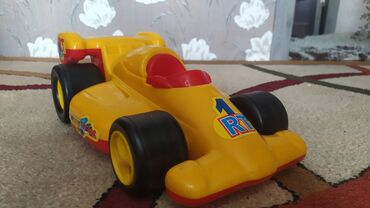 децкий машина: Продаётся большая машинка гоночная гоночный автомобиль игрушка игрушки