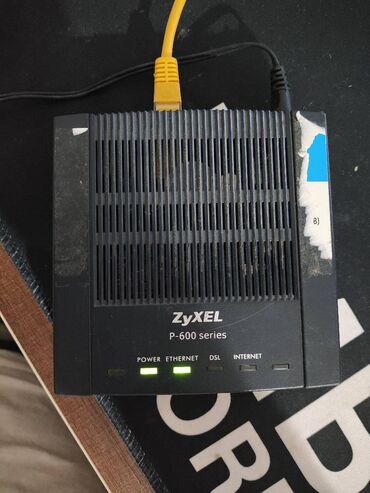 Modemlər və şəbəkə avadanlıqları: 1.DATA GPON Xpon onu fiber optik modem az işlənib-70 azn 2.Huawei — 11