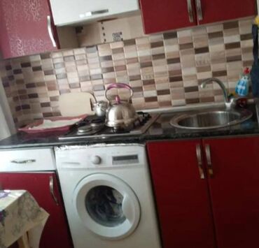 gənclik ev: Genclik metrosu yaxinligi bina evi 1 otaq 5/2 mertebesi kiraye verilir