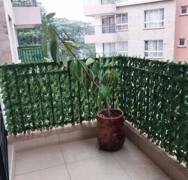 uzun: Süni yaşıl tikanlı/ivy tipli hasar örtüyü – balkon və məkan gizliliyi