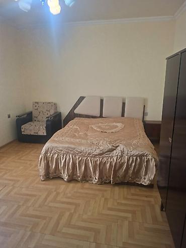 nzs kirayə: Salam Xırdalanda addelni həyət evi kirayə verilir 3 otaq AFFF parka — 3