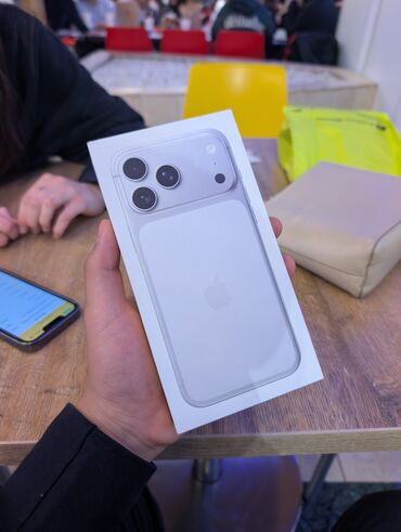 iphone 8 plus в рассрочку: IPhone 17 Pro Max, Новый, 256 ГБ, Серебристый, 100 %