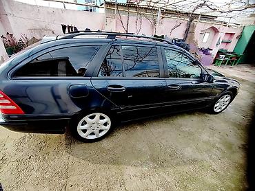 ford transit 2002: Mercedes-Benz C-Class: 2.2 l | 2001 il Universal — 6