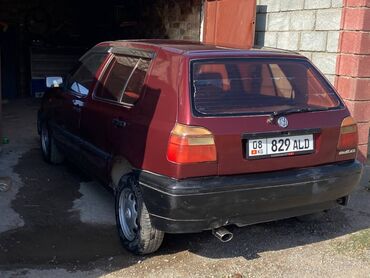 гольф поло: Volkswagen Golf: 1994 г., 1.8 л, Механика, Бензин, Седан