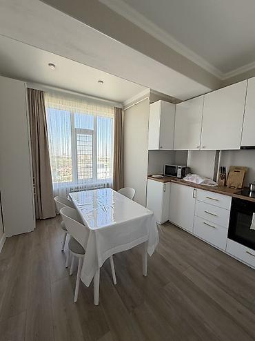 flat osh: 1 комната, 40 м², Элитка, 14 этаж, Евроремонт — 1