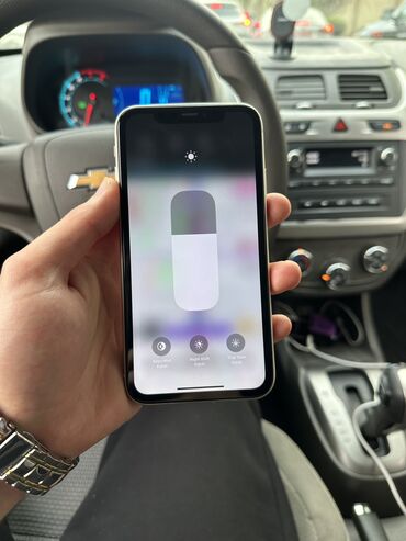 adabdir: IPhone 11, 128 GB, Face ID