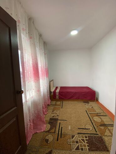 Продажа квартир: 3 комнаты, 49 м², Индивидуалка, 5 этаж, Косметический ремонт at lalafo.kg — 10 Продажа квартир: 3 комнаты, 49 м², Индивидуалка, 5 этаж, Косметический ремонт — 10
