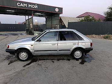 Унаа сатуу: Mazda 323: 1985 г., 1.5 л, Кол менен иштөөчү, Бензин, Хетчбек — 2