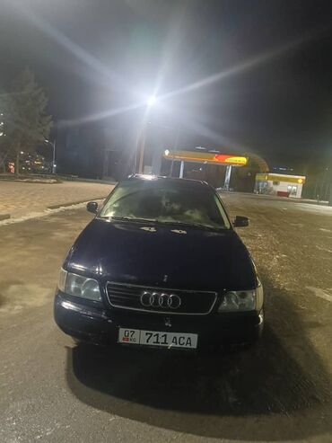 Audi: Audi S4: 1994 г., 2 л, Механика, Бензин