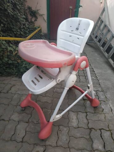 детский стульчик и столик: Много функциональный стульчик для ребенка. 3-положения спинки