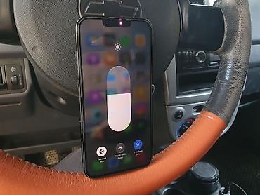 iphone буу: IPhone 13 Pro, Б/у, 256 ГБ, Графит, Защитное стекло, 89 % — 4
