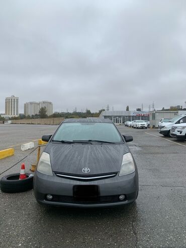 последующий выкуп авто бишкеке: Toyota Prius: 1.5 l | 2008 il Hetçbek