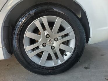 şinlər və təkərlər 185 70 14: İşlənmiş Disk təkər 195 / 65 / R 15, 4 Boltlu