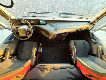 Тягачи: Тягач, Volvo, 2019 г., Без прицепа — 13