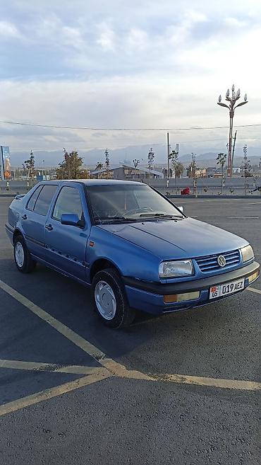 sprinter vip: Volkswagen Vento: 1993 г., 1.8 л, Механика, Бензин, Седан — 6