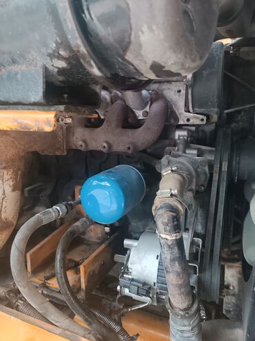 продам домкрат: Экскаватор, Hyundai, 1998 г., Дөңгөлөктүү
