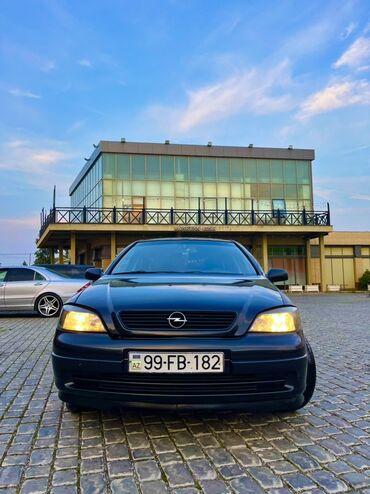 Opel: Opel Astra: 1.6 l | 2000 il 450000 km Sedan — 10