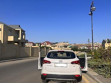 santa fe 2008: Hyundai Santa Fe, ağ rəng, 4WD krossover/SUV. Xüsusiyyətlər: - Tam — 6