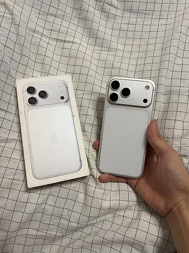 IPhone 17 Pro Max, Б/у, 256 ГБ, Защитное стекло, Чехол, Коробка, 92 %